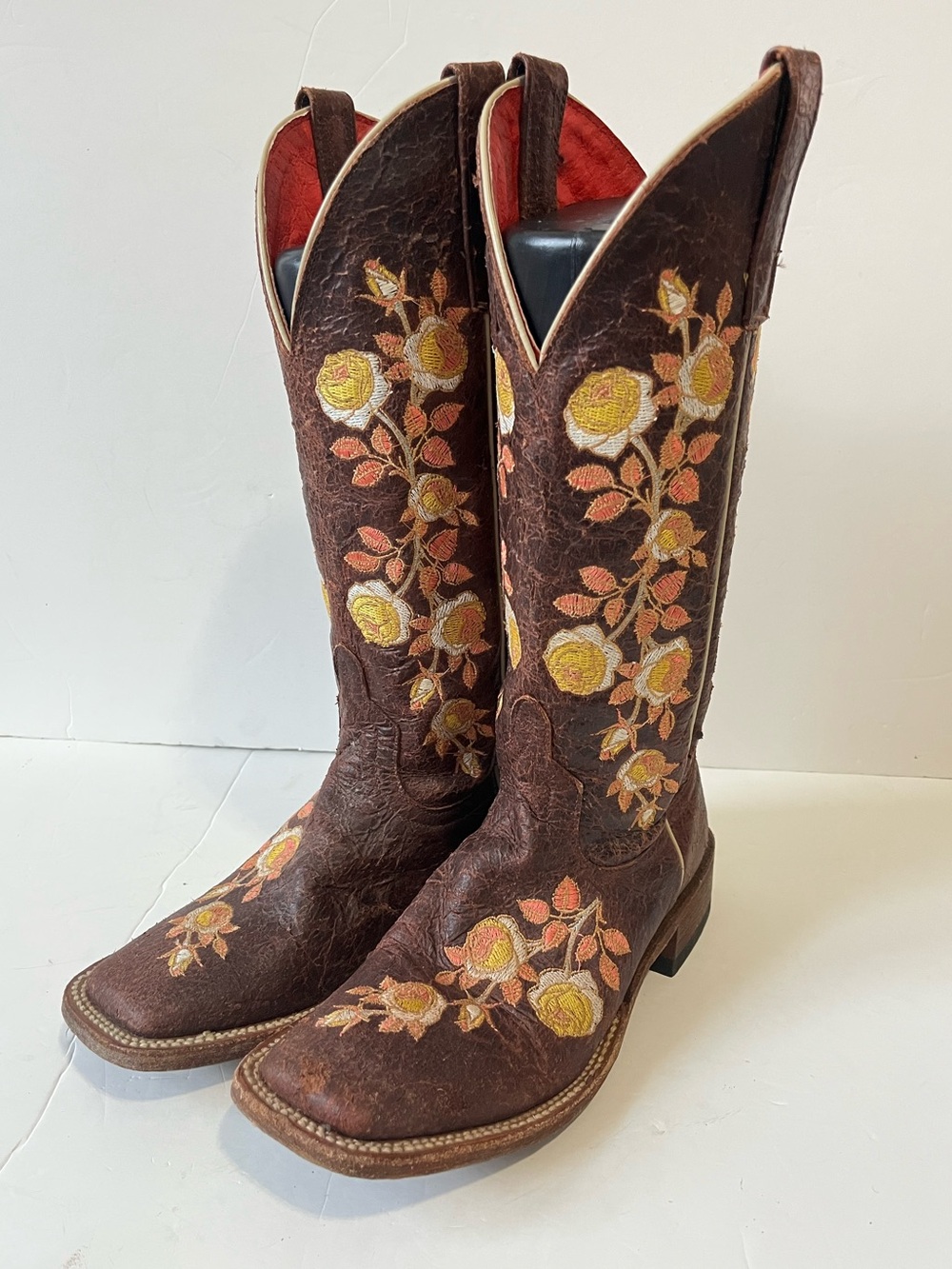 Macie Bean "Rose Garden" brown leather distressed cowboy western boots size 6.5M